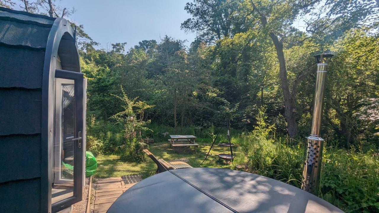 Vila Emlyn'S Coppice - Luxury Woodland Glamping Holywell  Exteriér fotografie